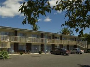 Aaron Court Motel Уангарей Екстериор снимка